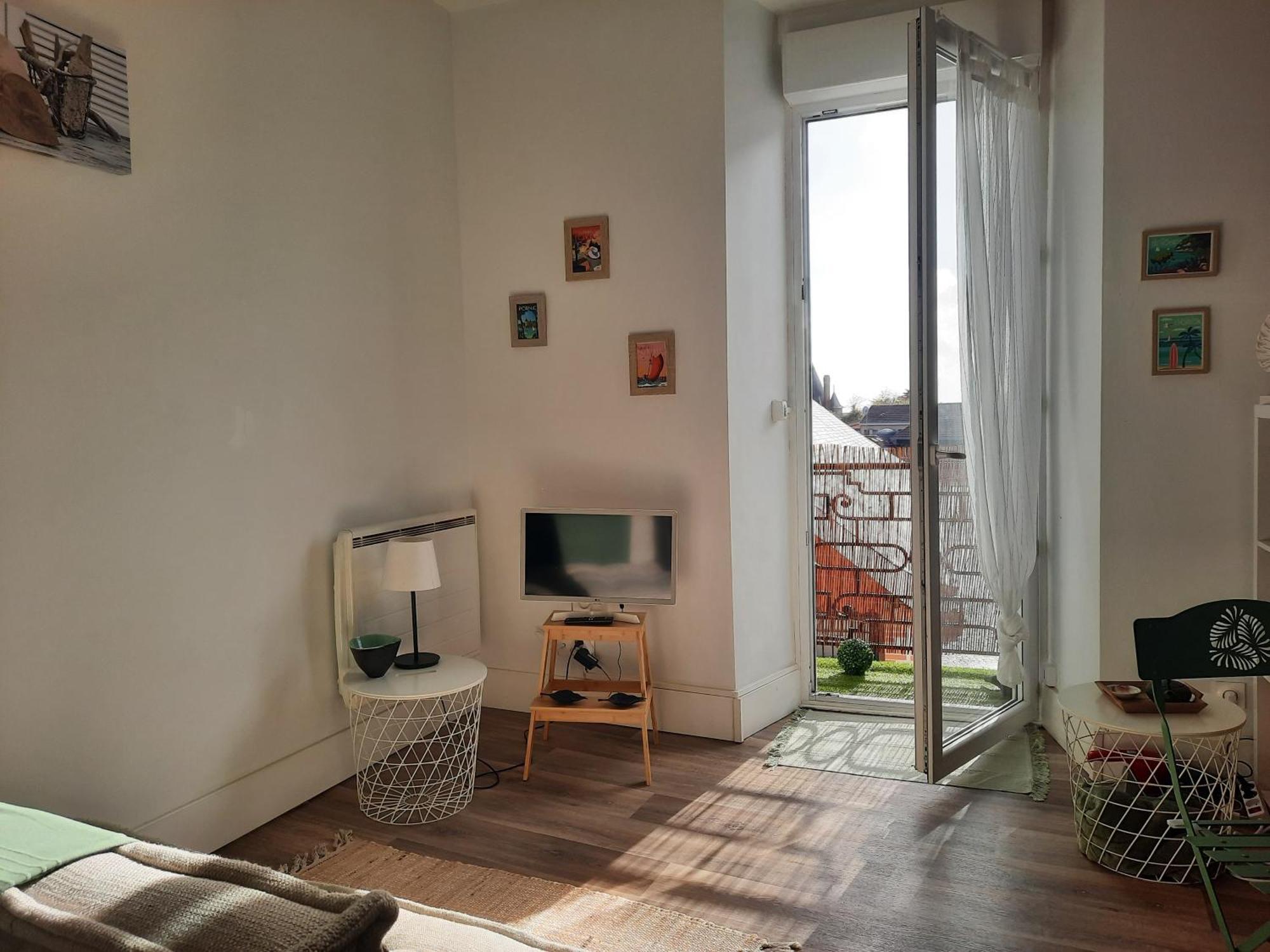 Le Studio D'En O, Au Coeur De La Haute Ville De Pornic. Extérieur photo